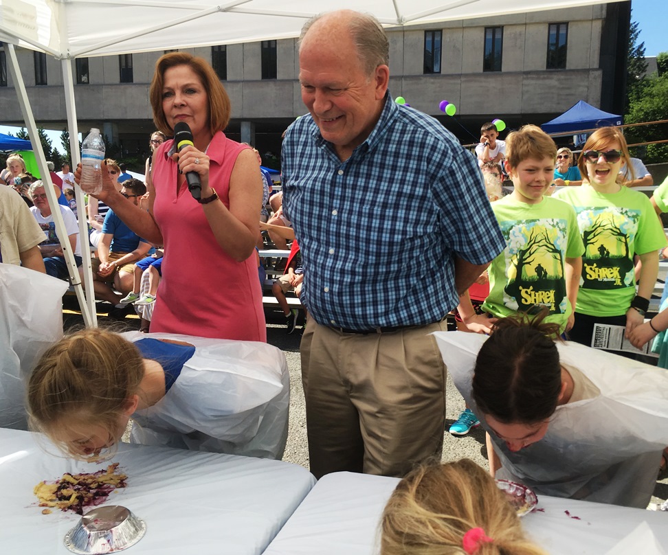 Gov. Bill Walker visits Ketchikan for Blueberry Arts Festival KRBD